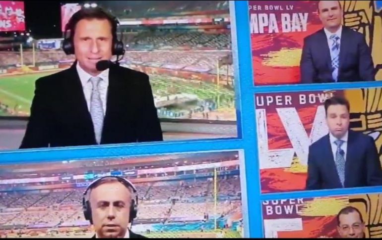 Los comentaristas José Pablo Coello y Emilio León, analizaban el tema de los múltiples pañuelos en el enfrentamiento entre los Chiefs y Buccaneers, pero nunca coincidieron. ESPECIAL