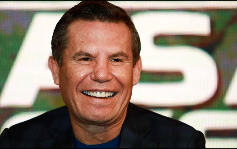 Por respeto a ellas no dijo nombres, pero aceptó que una de ellas le cantaba la canción 