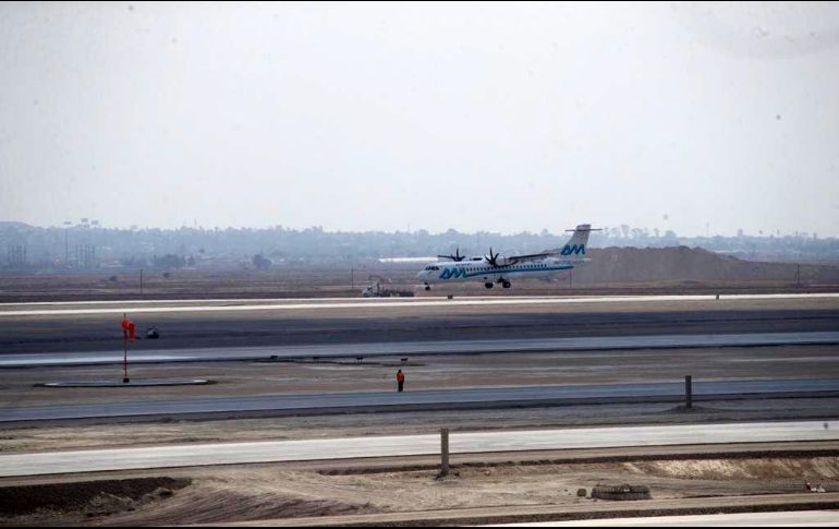 AMLO inauguró el día de ayer la Base Aérea Militar Número 1. SUN / ARCHIVO