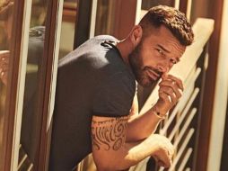 Usuarios subieron algunos memes haciendo alusión a su nuevo cambio en su rostro. INSTAGRAM / ricky_martin