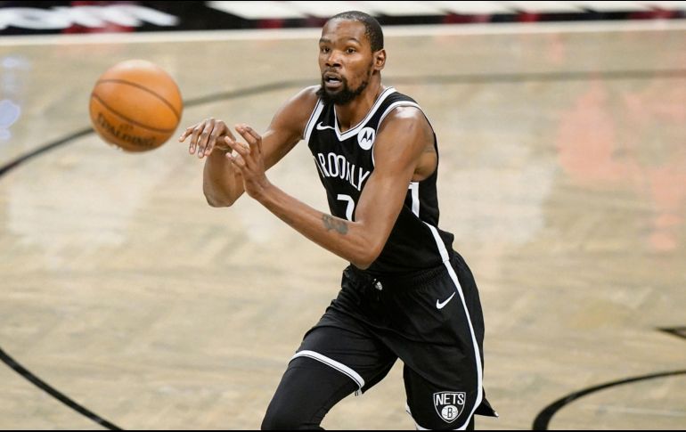 Durant es el tercer máximo anotador de la NBA, con promedio de 29.5 puntos por partido. AP