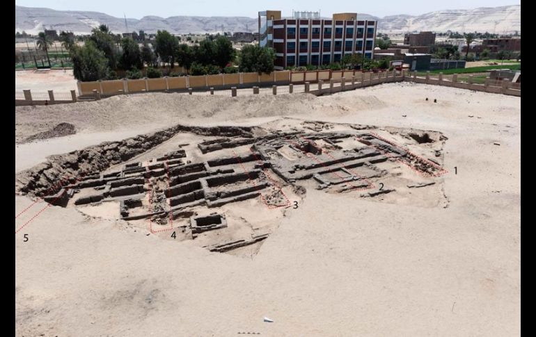 La cervecería estaba compuesta de ocho áreas utilizadas como 