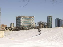 Megacable indica que se han suscitado fuertes cortes de energía, en particular en el estado de Texas. AFP / R. Jenkins