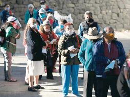 ARRANQUE DE LA INMUNIZACIÓN DE LA POBLACIÓN MÁS LONGEVA. En la jornada de vacunación de adultos mayores, tras la llegada del primer cargamento del biológico de AstraZeneca, se priorizó a las poblaciones más pobres del país. SUN