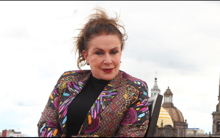 Laura Zapata dio a conocer que su abuelita Eva Mange quedará bajo su cuidado para que “su salud se establezca al cien”. EL INFORMADOR / ARCHIVO