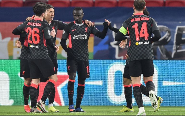 El egipcio Mohamed Salah (53) y el senegalés Sadio Mané (58) fueron los autores de los goles de la victoria. AFP / A. Kisbenedek