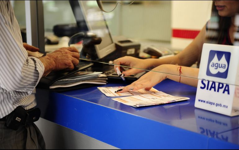 Según el SIAPA, este esquema de descuentos eximirá de carga tributaria hasta 50 mil o más cuentas de ciudadanos. EL INFORMADOR/ARCHIVO