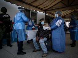 El día de ayer comenzó la inmunización de personas mayores en Jalisco, en el municipio de Etzatlán. EL INFORMADOR/ F. Atilano