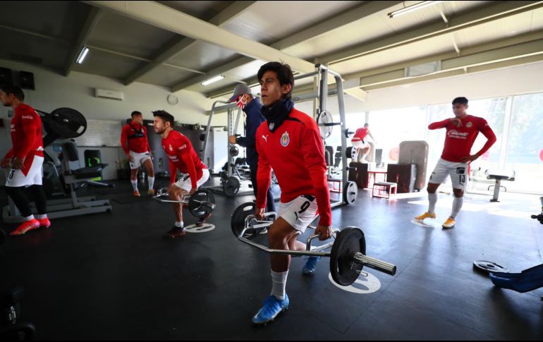 JJ está en cuatro, si le marca al Pachuca el lunes, estaría logrando lo que Chicharito en el Bicentenario 2010. TWITTER / @Chivas