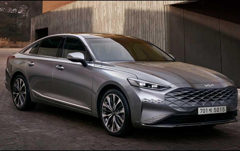 Todavía no se sabe si el Kia K8 mantendrá ese nombre o cambiará por otro cuando salga a la venta. ESPECIAL
