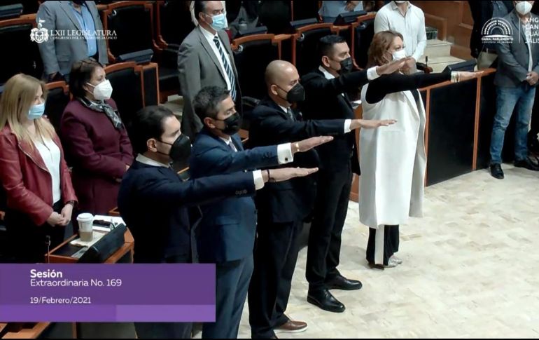 Suplirán a dos legisladores del PRI y a tres de MC que solicitaron licencias a sus cargos para contender en el próximo proceso electoral. ESPECIAL