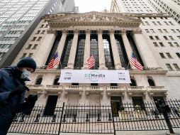 El Dow Jones cerró la semana con cifras levementes más altas que la anterior, en tanto el Nasdaq y el S&P 500 cayeron. AP/J. Minchillo