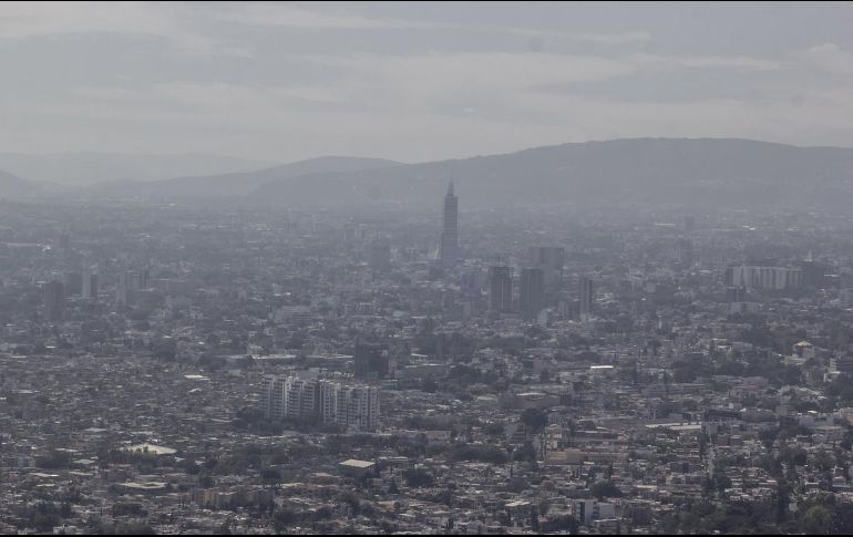 Las autoridades recordaron que la mala calidad del aire provoca afectaciones a la salud. EL INFORMADOR / ARCHIVO