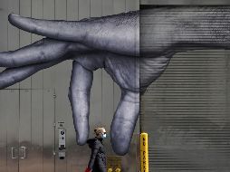 Aunque los nuevos casos están bajando en la gran mayoría en EU, autoridades aseguran que las cifras de contagio siguen siendo muy altas y recomiendan no bajar la guardia. AFP / ARCHIVO