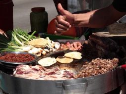 En México hay una gran cultura de comida servida en puestos callejeros. GETTY IMAGES