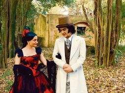 “Misteriosa afinidad”. La canción cuenta con un video ambientado en distintas épocas: 1800, 1930 y la actualidad. CORTESÍA