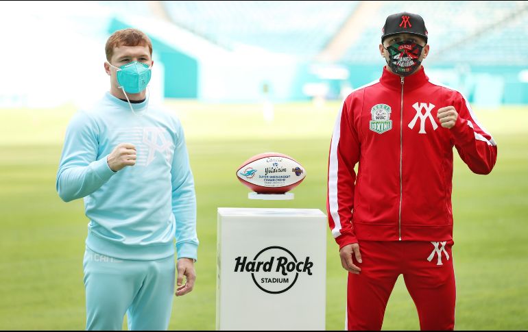 El enfrentamiento del ''Canelo'' Álvarez ante Avni Yildirim se efectuará en el estadio Hard Rock de Miami, casa de los Miami Dolphins en la NFL, donde habrá un aforo de alrededor de 15 mil espectadores. AFP / C. Hawkins