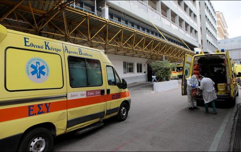 Advierten que, en época de frío, el riesgo de incendios aumenta en los campos de refugiados debido a las hogueras que hacen las personas para calentarse. EFE/P. Saitas
