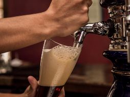 Como forma de incentivar a la población a seguirse vacunando, un bar de Tel Aviv ofrece, principalmente a los jóvenes, bebidas gratis, siempre y cuando estas no contengan alcohol. EL INFORMADOR / ARCHIVO