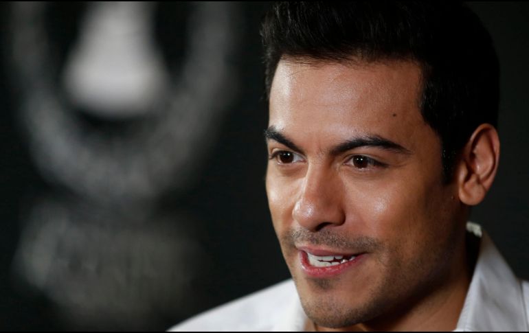 Fans se han cuestionado si Juanpa Zurita y Carlos Rivera mantienen una relación sentimental; ellos bromean con el tema. AP / ARCHIVO