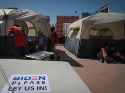 El Departamento de Aduanas y Protección de Fronteras de EU detuvo a poco más de cinco mil 700 menores en enero. EFE/J. Terriquez