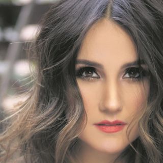 Dulce María llegó a la edad de los "nunca"