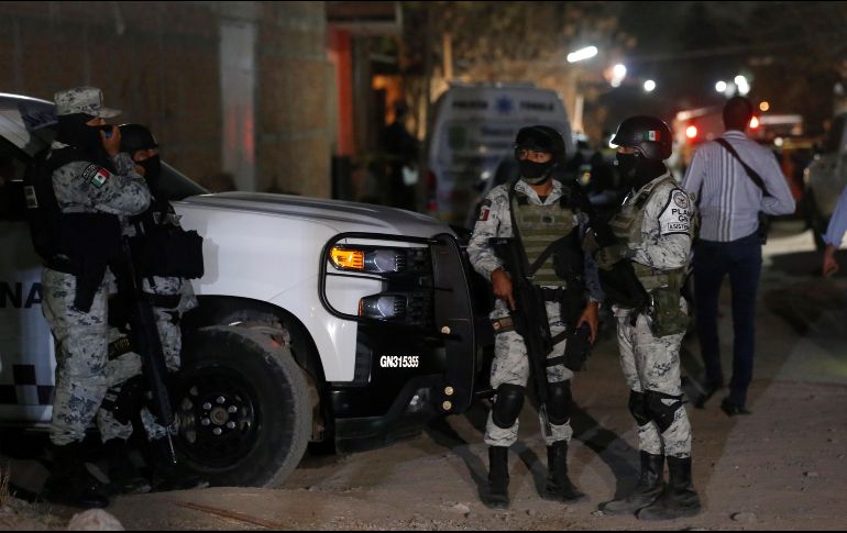 “Hablé con el gobernador de Jalisco hace un mes y se acordó que vamos a reforzar la presencia. Ya lo ordené. Se está movilizando a más elementos”, señaló el Mandatario. EFE/F. GUASCO