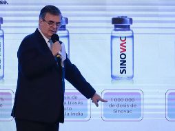 Ebrard informa que ya se inició en México el envasado de la vacuna contra COVID-19 desarrollada por el laboratorio CanSino, por lo que se prevé que podría comenzar a aplicarse a finales de este mes. SUN / B. Fregoso