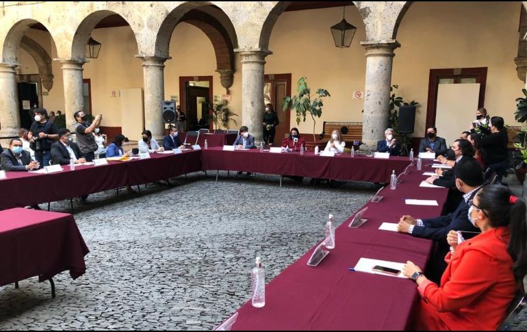 Mara Robles, presidenta de la Mesa Directiva del Congreso, comentó que la reforma es muy amplia y planteó concretarla a puntos elementales. EL INFORMADOR/ R. Rivas