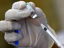 Entre marzo, abril y mayo deberán llegar a México 5.5 millones de dosis que maneja el mecanismo COVAX. EFE/S. Akber