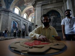 Desde ayer este recinto cuenta con material que facilitará la visita a personas con discapacidad auditiva y visual. EL INFORMADOR/F. Atilano