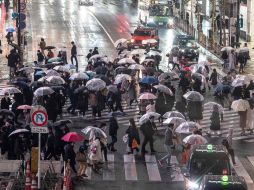 La prórroga de dos semanas de la emergencia en Tokio podría costar a la economía 700 mil millones de yenes. AFP / C. TRIBALLEAU
