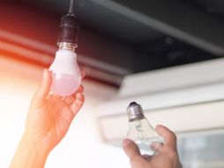 70 por ciento de la energía que consumen los focos incandescentes se convierte en calor. ESPECIAL