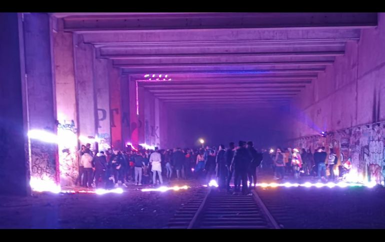 Las fiestas ilegales se suceden en varias ciudades europeas. AFP/ARCHIVO