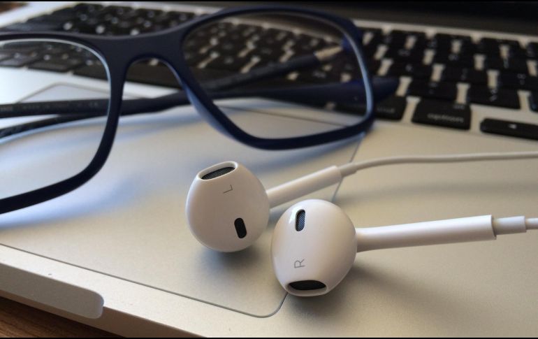 El podcast de María Scherer es una de las recomendaciones de esta semana. PIXABAY