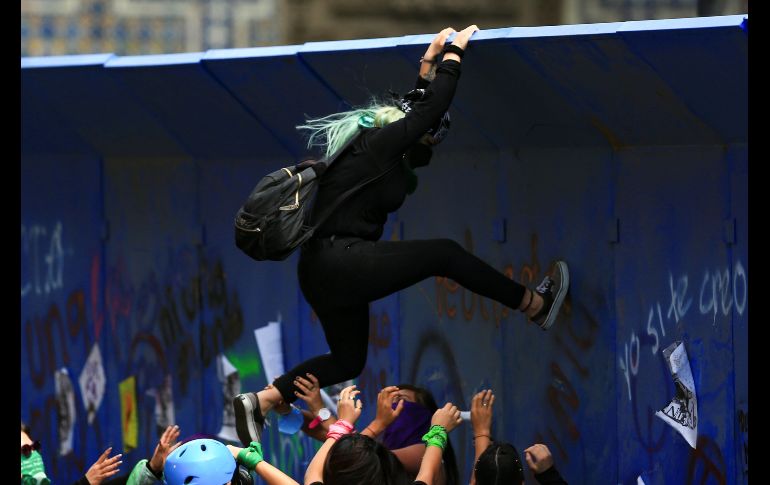 La manifestación se dip en el marco del Día Internacional de la Mujer. EFE/C. Ramírez