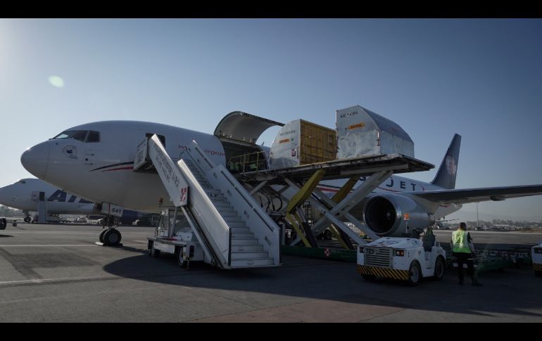 Llegan a Guadalajara 108 mil 225 dosis de vacunas antiCovid que se aplicarán en días próximos en la Zona Metropolitana. ESPECIAL