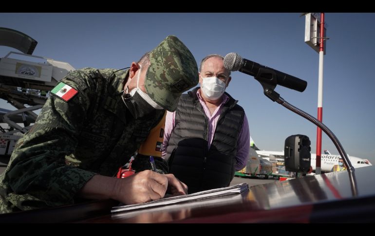 Llegan a Guadalajara 108 mil 225 dosis de vacunas antiCovid que se aplicarán en días próximos en la Zona Metropolitana. ESPECIAL