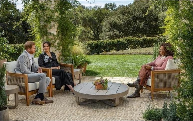 Harry y Meghan Markle hicieron íntimas confesiones durante una entrevista con Oprah. INSTAGRAM / Oprah