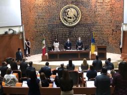 En la sesión de este miércoles se tomó protesta a los morenistas Cinthya Guadalupe Pérez Rivera y Cuahutémoc Salazar Guzmán; además del panista Manuel Jara Rodríguez. EL INFORMADOR/ R. Rivas