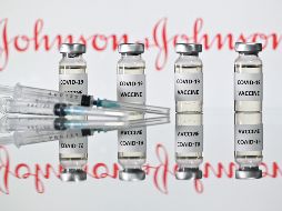 La decisión supone un impulso para el lento programa de vacunación de la UE, aunque las primeras dosis podrían no llegar al público hasta abril. AFP / J. Tallis