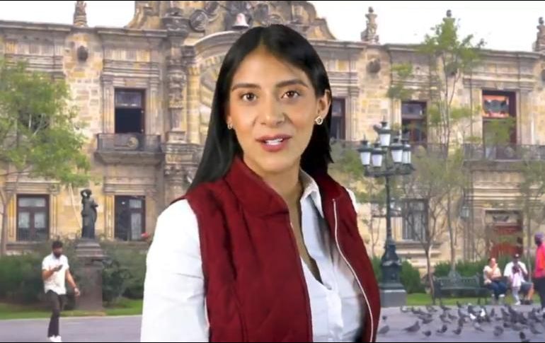 Juncal Solano fue quien cuestionó al gobernador de Jalisco sobre el endeudamiento del Estado justo frente al Presidente López Obrador, cuando éste realizó una visita a la entidad en julio del 2020. TWITTER / @juncalssolano