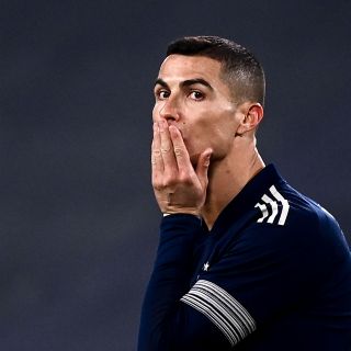Cristiano Ronaldo rompe el silencio tras críticas