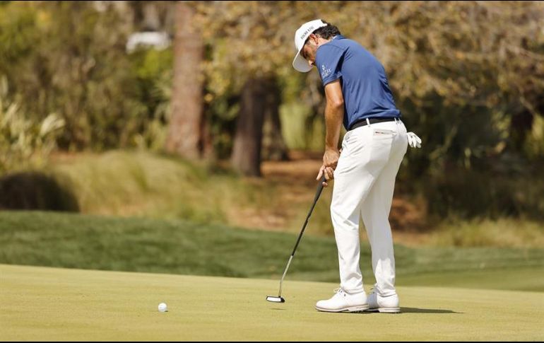 A falta de una jornada, Abraham Ancer se encuentra a sólo dos impactos de meterse en el Top-10. EFE/E. Lesser