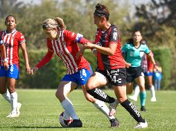 El calor, la contaminación de la zona y la intensidad puesta por las 22 jugadoras, no fueron impedimento para que se diera un juego emocionante. IMAGO7 / S. Bautista