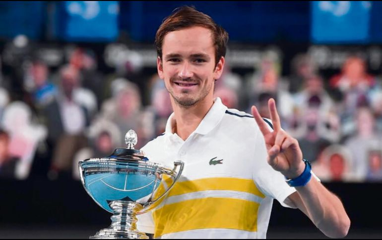 Para coronarse, Medvedev venció a Pierre-Hugues Herbert (93º) por parciales de 6-4, 6-7 (4/7) y 6-4. INSTAGRAM/@medwed33