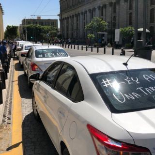 Urgen modificar regulación a aplicaciones de transporte y de entrega de alimentos