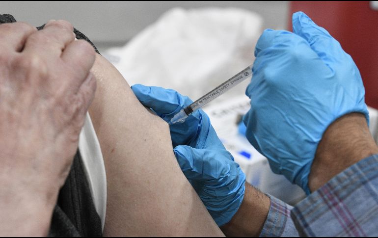 El primer ministro Scott Morrison declaró que quiere utilizar las dosis que Australia ha pedido y pagado para ayudar a Papúa Nueva Guinea, una isla al norte de Australia, para luchar contra el coronavirus. AFP / P. Guyot