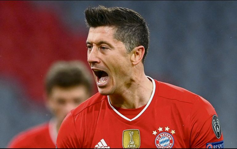FIGURA. Robert Lewandowski anotó el primer tanto del encuentro. AFP