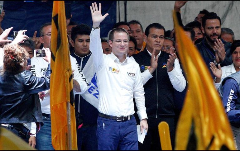 Ricardo Anaya urgió a López Obrador a que asuma como máxima prioridad la reapertura de la frontera con Estados Unidos. NTX/ARCHIVO